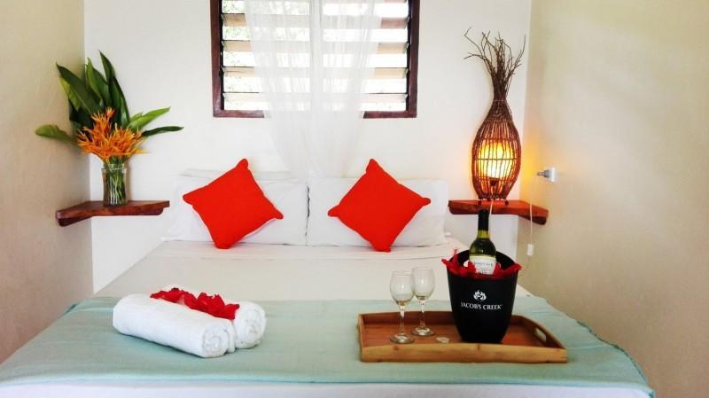 Blue Bay Resort & Restaurant Πορτ Βίλα Εξωτερικό φωτογραφία
